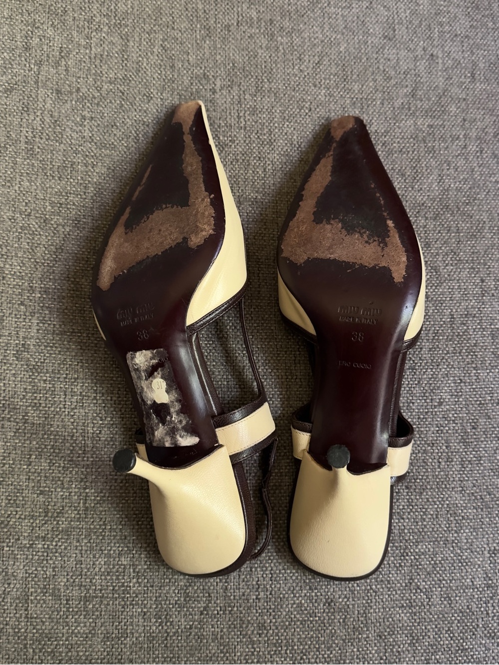 Vintage Miu Miu beige & brown heels - Picture 9 of 9